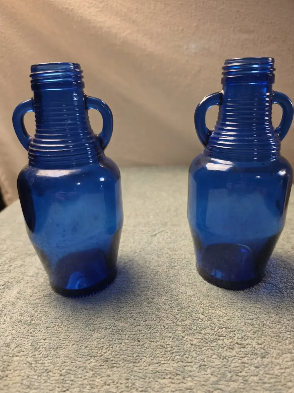Vintage Cobalt Blue Glass Bottle Pair Double Handled Ribbed Vase SG 25 Set of 2